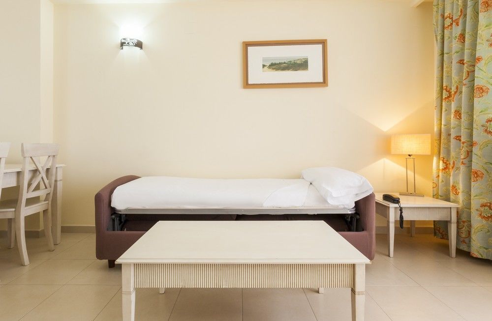 Aparthotel Ilunion Sancti Petri Novo Sancti Petri Ngoại thất bức ảnh